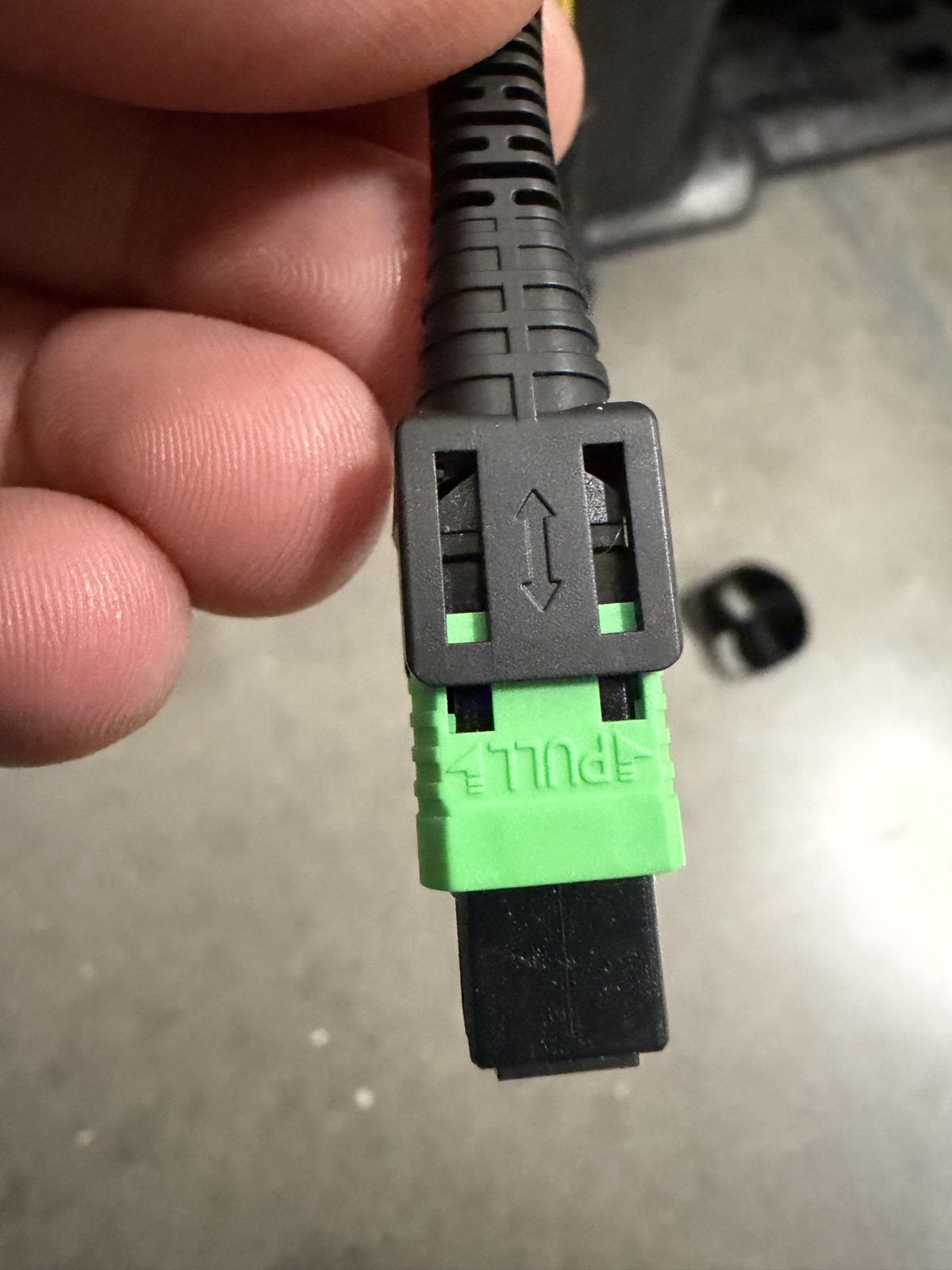 MPO connector
